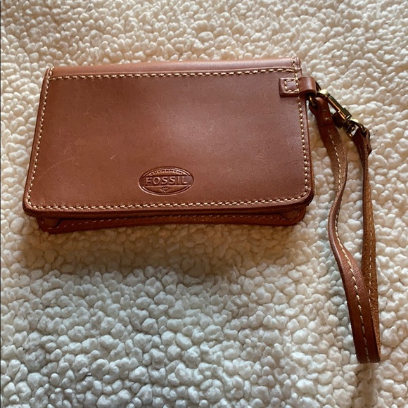 Fossil Wristlet - Picture 2 of 6